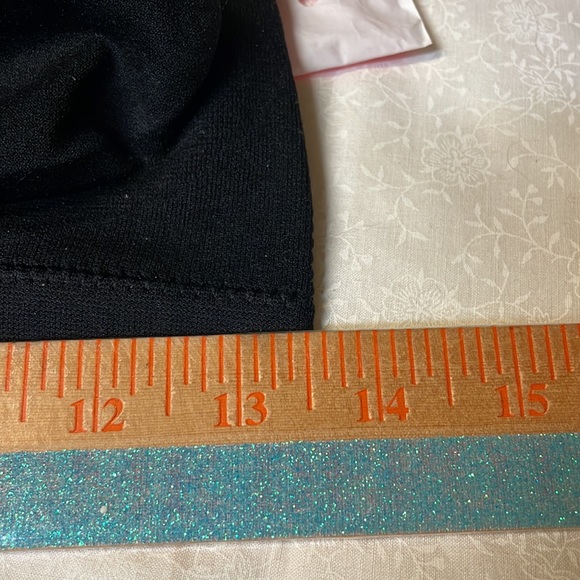 Pull on sports bra - Picture 5 of 8